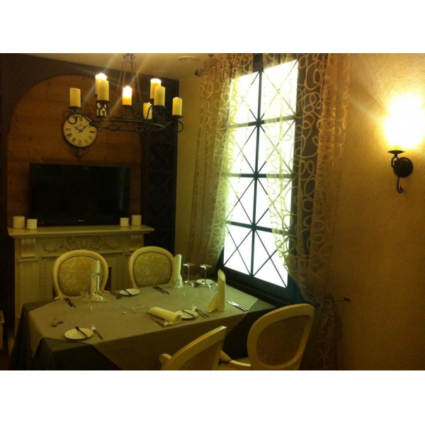 Ресторанный сервис бронирования столиков menu-rest.com - Интерьер ресторана "Декантер"