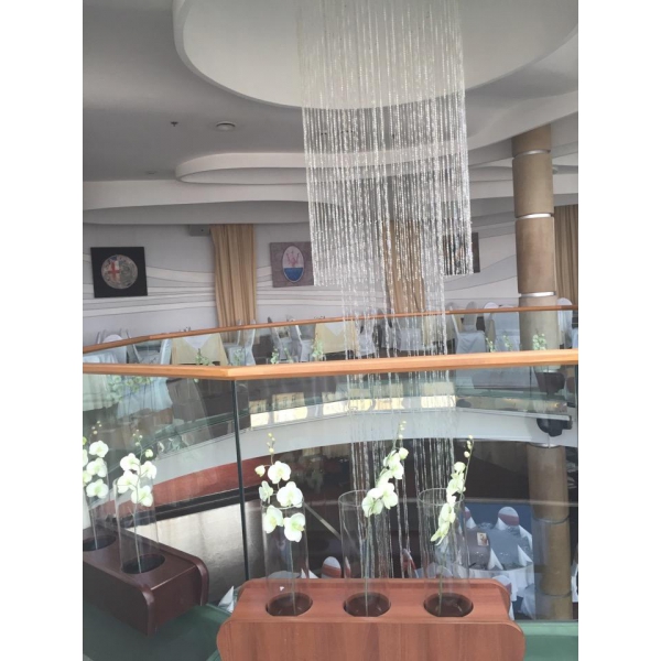 Ресторанный сервис бронирования столиков menu-rest.com - Интерьер ресторана "Le Vernissage"