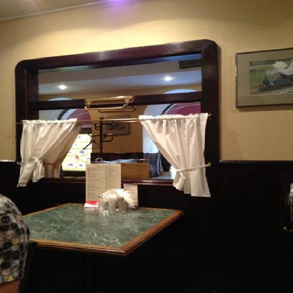 Ресторанный сервис бронирования столиков menu-rest.com - Интерьер ресторана "Восточный Экспресс"