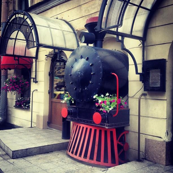 Ресторанный сервис бронирования столиков menu-rest.com - Интерьер ресторана "Восточный Экспресс"