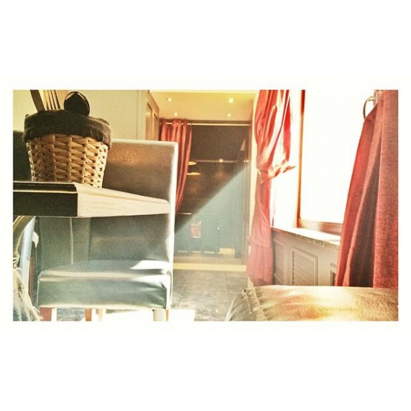 Ресторанный сервис бронирования столиков menu-rest.com - Интерьер ресторана "Фаворит"