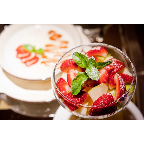 Ресторанный сервис бронирования столиков menu-rest.com - Интерьер ресторана "Family Restaurant"