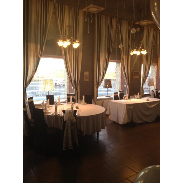 Ресторанный сервис бронирования столиков menu-rest.com - Интерьер ресторана "Quartier Gourmet"