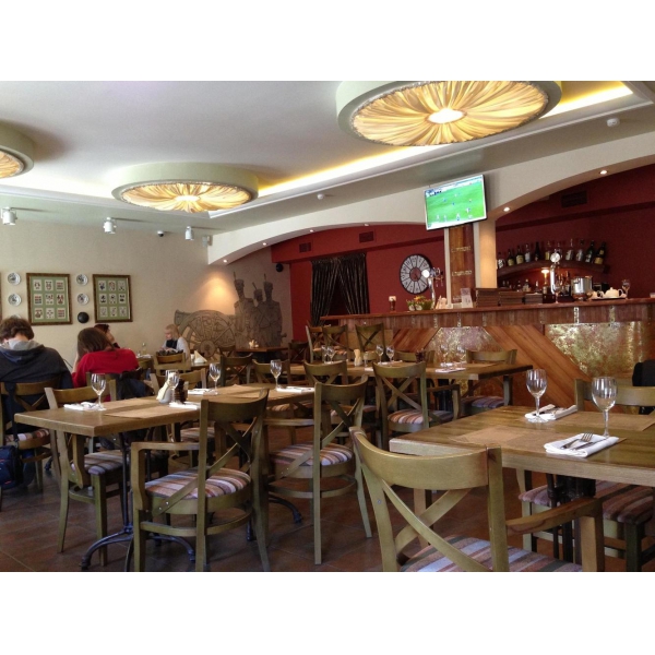 Ресторанный сервис бронирования столиков menu-rest.com - Интерьер ресторана "Pushka INN"