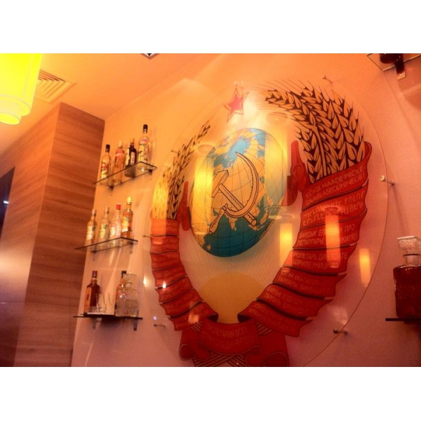 Ресторанный сервис бронирования столиков menu-rest.com - Интерьер ресторана "Avant Garde"