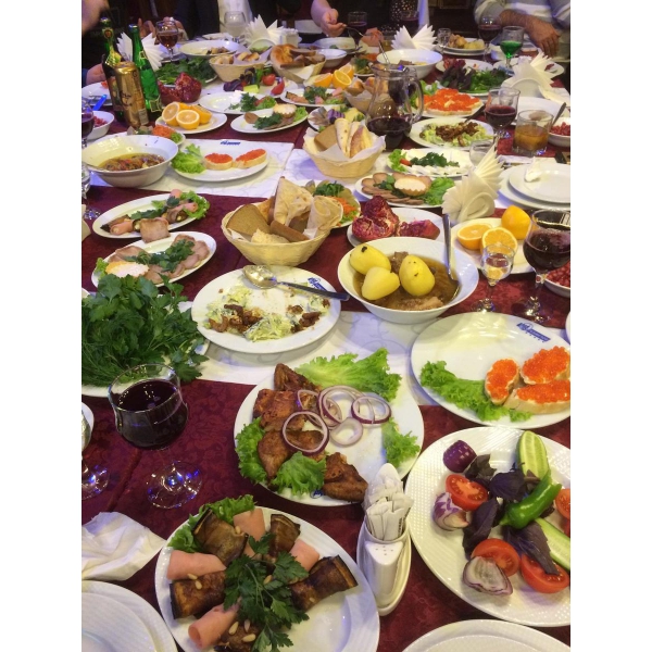 Ресторанный сервис бронирования столиков menu-rest.com - Интерьер ресторана "Камелот"