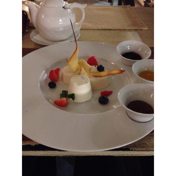 Ресторанный сервис бронирования столиков menu-rest.com - Интерьер ресторана "Complimento"