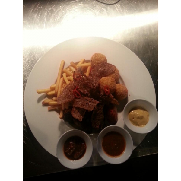 Ресторанный сервис бронирования столиков menu-rest.com - Интерьер ресторана "Complimento"