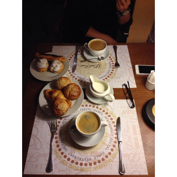 Ресторанный сервис бронирования столиков menu-rest.com - Интерьер ресторана "Фаn Fлаn"