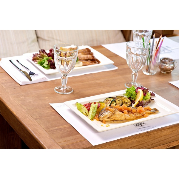 Ресторанный сервис бронирования столиков menu-rest.com - Интерьер ресторана "Regatta"