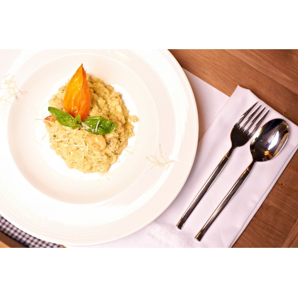 Ресторанный сервис бронирования столиков menu-rest.com - Интерьер ресторана "Regatta"