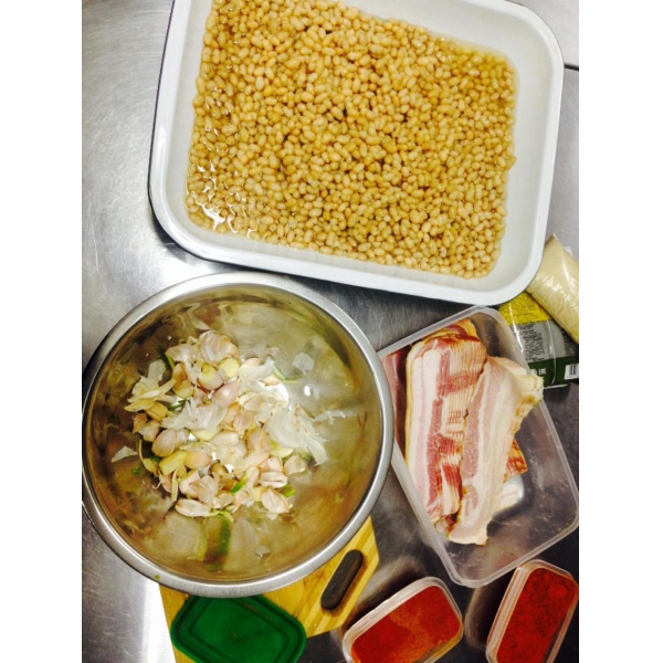 Ресторанный сервис бронирования столиков menu-rest.com - Интерьер ресторана "Chuck"