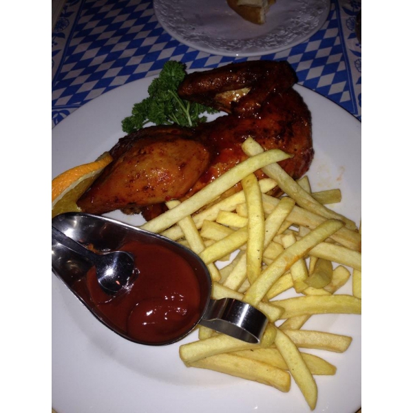 Ресторанный сервис бронирования столиков menu-rest.com - Интерьер ресторана "Paulaner"