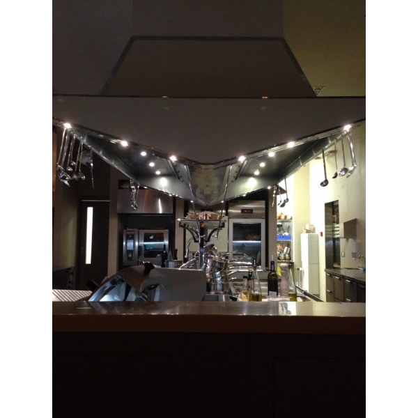 Ресторанный сервис бронирования столиков menu-rest.com - Интерьер ресторана "Probka"