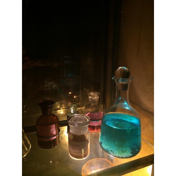 Ресторанный сервис бронирования столиков menu-rest.com - Интерьер ресторана "Apteka"