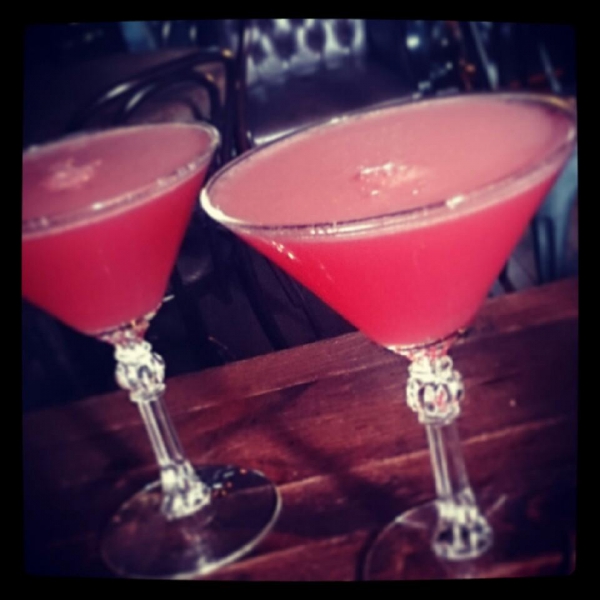 Ресторанный сервис бронирования столиков menu-rest.com - Интерьер ресторана "Apteka"