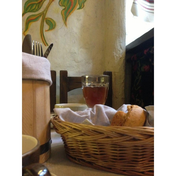 Ресторанный сервис бронирования столиков menu-rest.com - Интерьер ресторана "Корчма Сало"