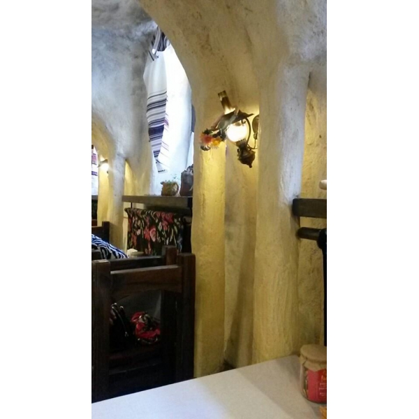 Ресторанный сервис бронирования столиков menu-rest.com - Интерьер ресторана "Корчма Сало"