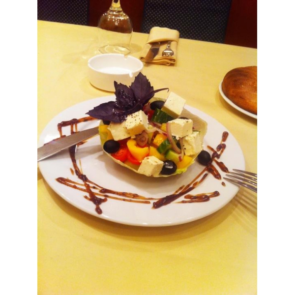 Ресторанный сервис бронирования столиков menu-rest.com - Интерьер ресторана "Лесной"