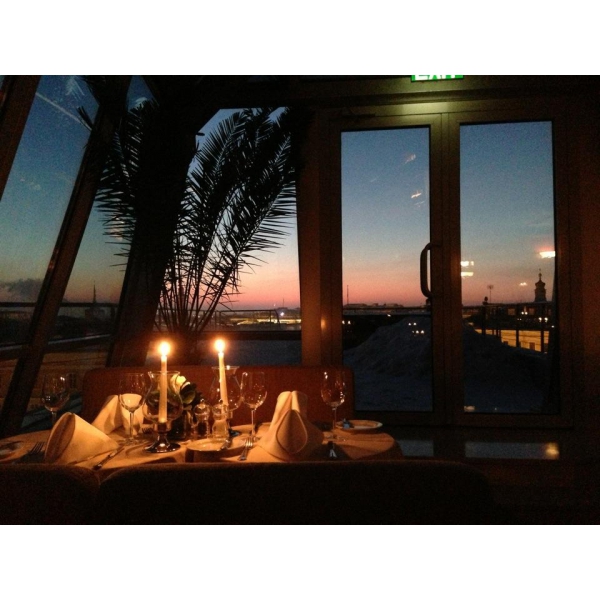 Ресторанный сервис бронирования столиков menu-rest.com - Интерьер ресторана "Бельвью Брассери"