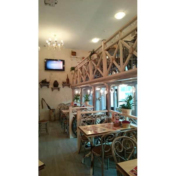 Ресторанный сервис бронирования столиков menu-rest.com - Интерьер ресторана "Траттория"