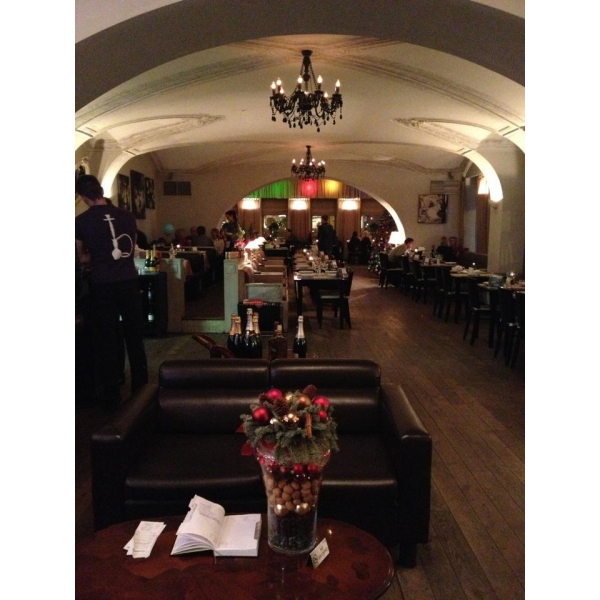 Ресторанный сервис бронирования столиков menu-rest.com - Интерьер ресторана "Fiolet"