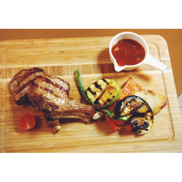 Ресторанный сервис бронирования столиков menu-rest.com - Интерьер ресторана "Georgian`s"