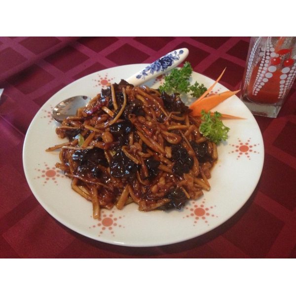 Ресторанный сервис бронирования столиков menu-rest.com - Интерьер ресторана "Небесный дворец"