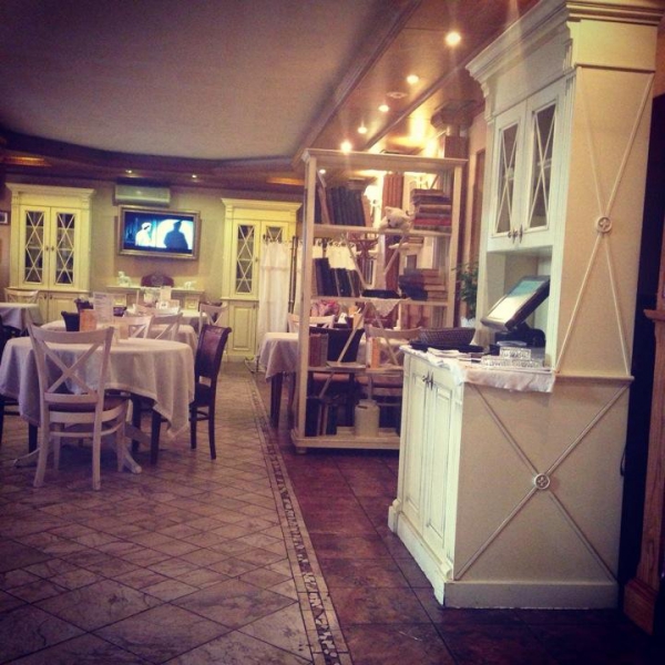 Ресторанный сервис бронирования столиков menu-rest.com - Интерьер ресторана "ПИТЕР"