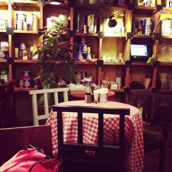 Ресторанный сервис бронирования столиков menu-rest.com - Интерьер ресторана "Марчелли`s"