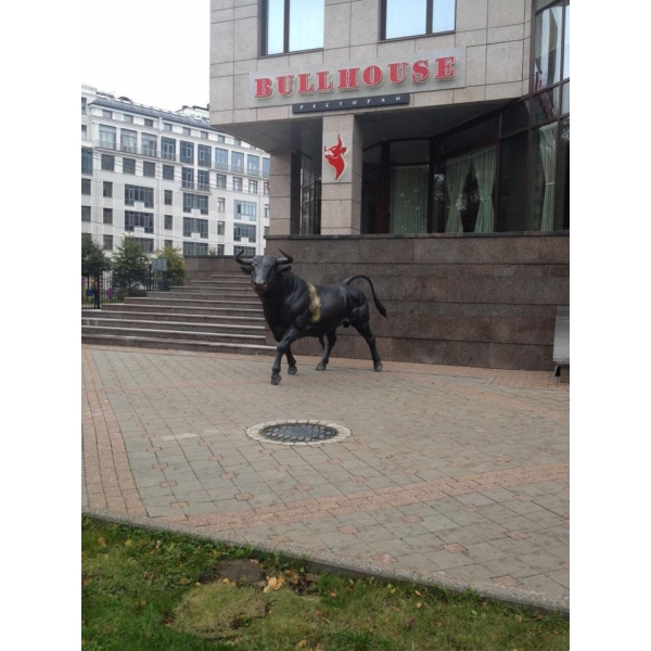 Ресторанный сервис бронирования столиков menu-rest.com - Интерьер ресторана "BullHouse"