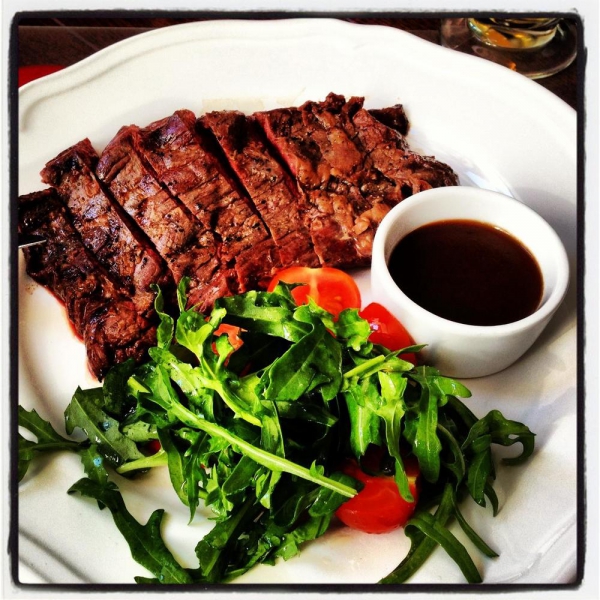 Ресторанный сервис бронирования столиков menu-rest.com - Интерьер ресторана "BullHouse"