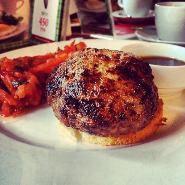 Ресторанный сервис бронирования столиков menu-rest.com - Интерьер ресторана "BullHouse"