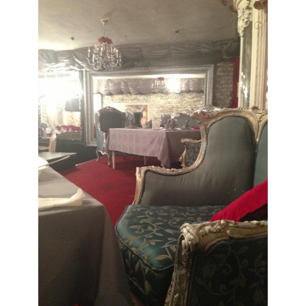 Ресторанный сервис бронирования столиков menu-rest.com - Интерьер ресторана "Cava"