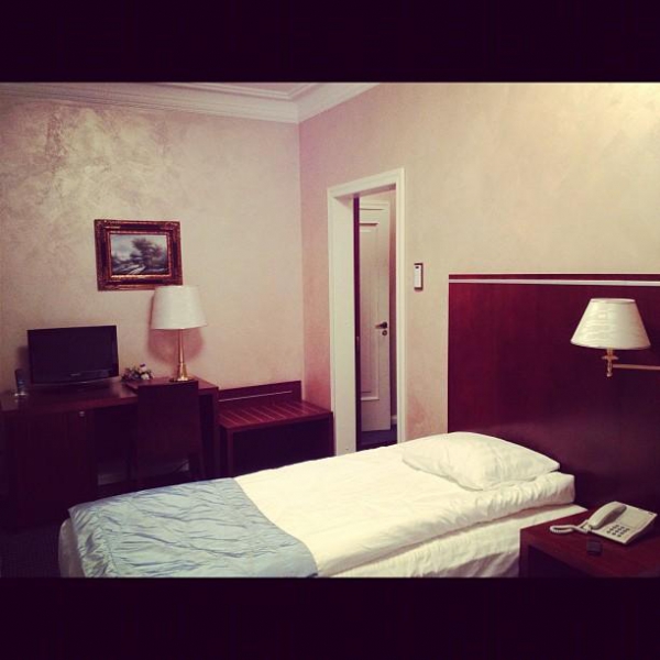 Ресторанный сервис бронирования столиков menu-rest.com - Интерьер ресторана "Меркурий"