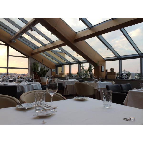 Ресторанный сервис бронирования столиков menu-rest.com - Интерьер ресторана "Luce"