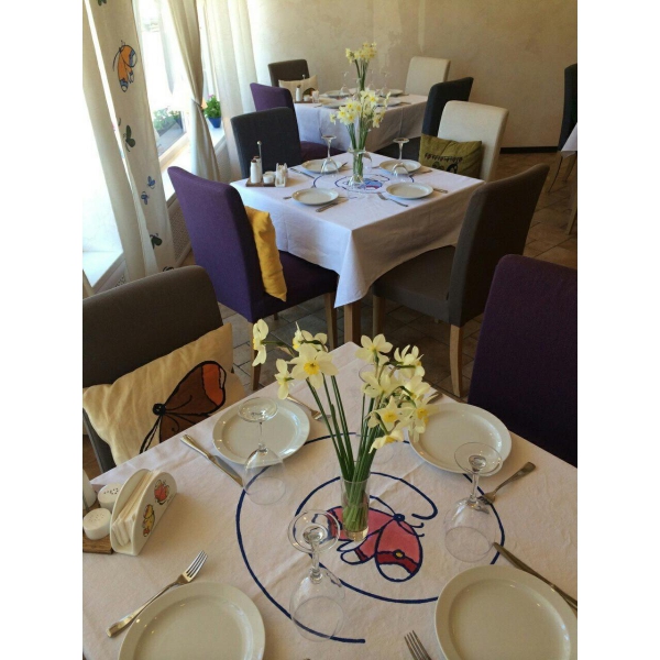 Ресторанный сервис бронирования столиков menu-rest.com - Интерьер ресторана "Farfalla"