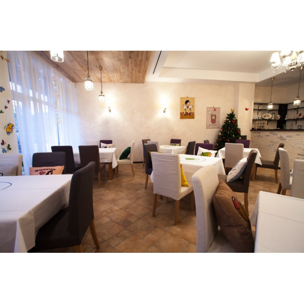 Ресторанный сервис бронирования столиков menu-rest.com - Интерьер ресторана "Farfalla"