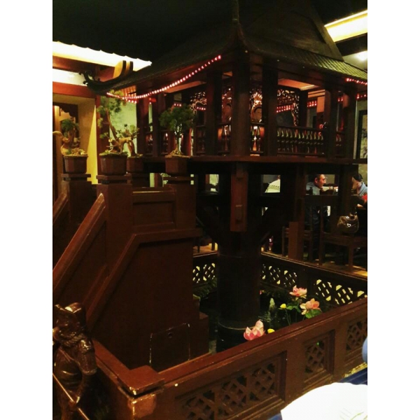 Ресторанный сервис бронирования столиков menu-rest.com - Интерьер ресторана "Пагода Мот Кот"