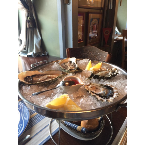 Ресторанный сервис бронирования столиков menu-rest.com - Интерьер ресторана "La Perla Fish House"