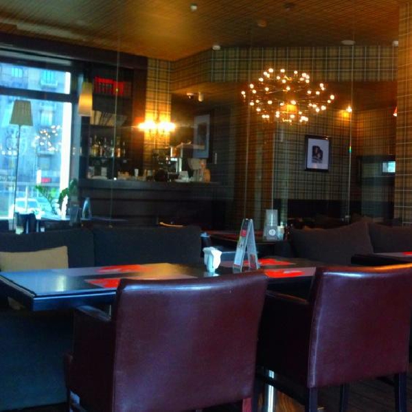 Ресторанный сервис бронирования столиков menu-rest.com - Интерьер ресторана "BullHouse"