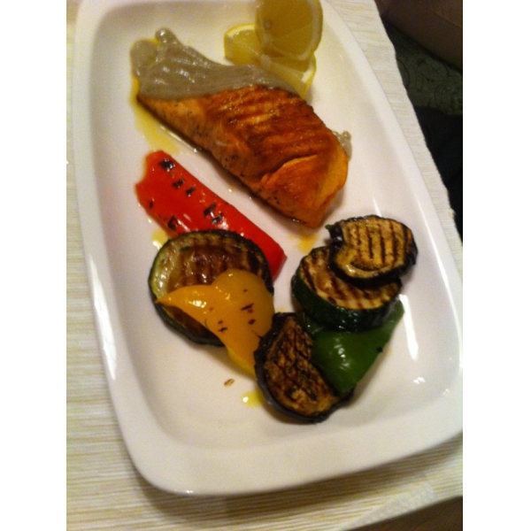 Ресторанный сервис бронирования столиков menu-rest.com - Интерьер ресторана "Комарово"