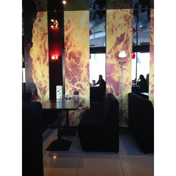 Ресторанный сервис бронирования столиков menu-rest.com - Интерьер ресторана "Leker"