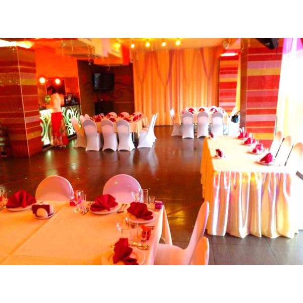 Ресторанный сервис бронирования столиков menu-rest.com - Интерьер ресторана "Карамель"