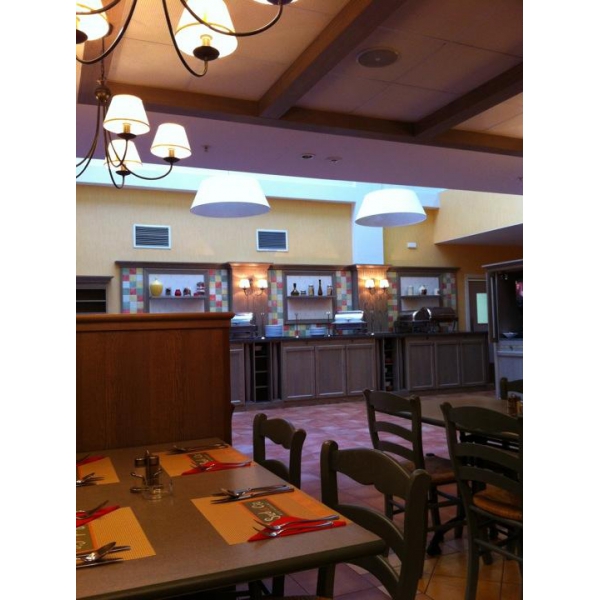 Ресторанный сервис бронирования столиков menu-rest.com - Интерьер ресторана "Ибискитчен"