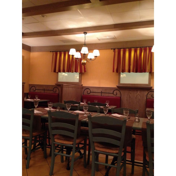 Ресторанный сервис бронирования столиков menu-rest.com - Интерьер ресторана "Ибискитчен"