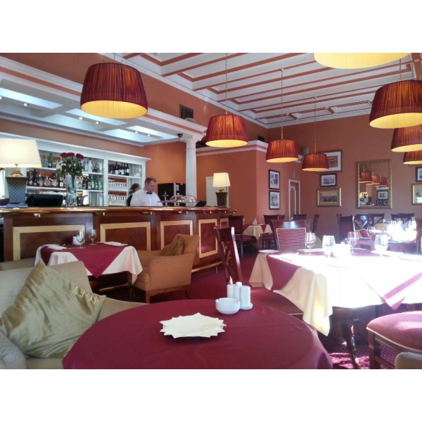 Ресторанный сервис бронирования столиков menu-rest.com - Интерьер ресторана "Дворянское Собрание"