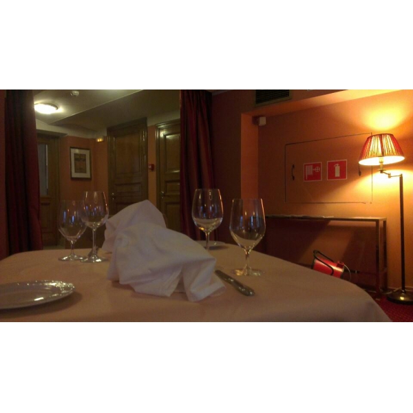 Ресторанный сервис бронирования столиков menu-rest.com - Интерьер ресторана "Дворянское Собрание"