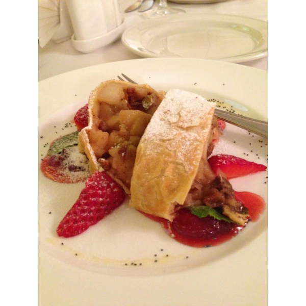 Ресторанный сервис бронирования столиков menu-rest.com - Интерьер ресторана "Лехаим"