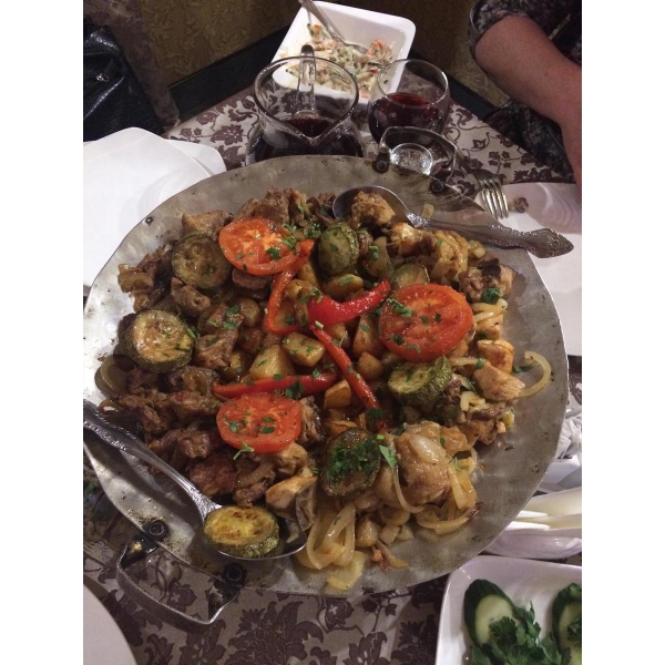 Ресторанный сервис бронирования столиков menu-rest.com - Интерьер ресторана "Эклектика"